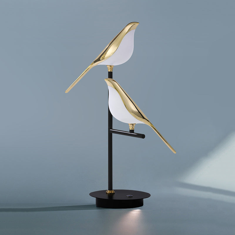 Electroplating Golden Bird Table Lamp for Bedroom -Lampsmodern