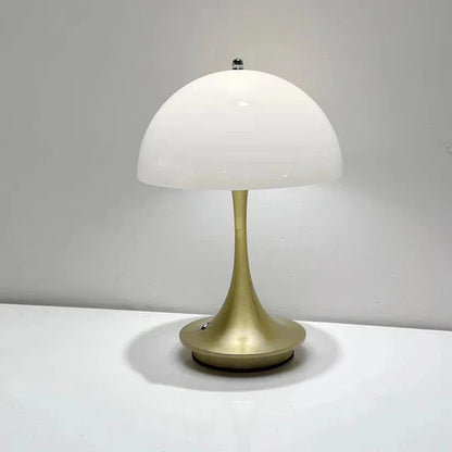 CordFreeShine - Wireless Table Lamp