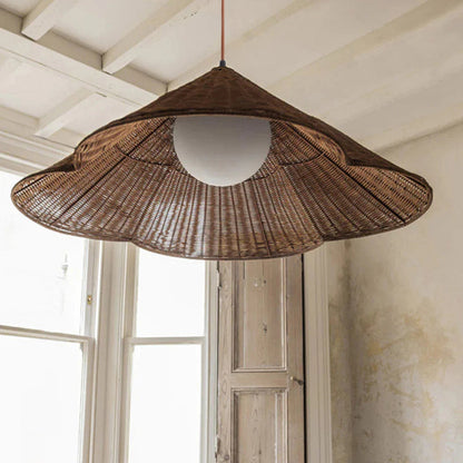 Retro Scalloped Woven Rattan Pendant Light