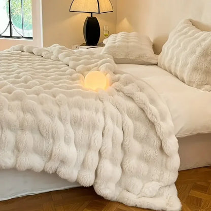 Plushcozy | faux fur winter blanket