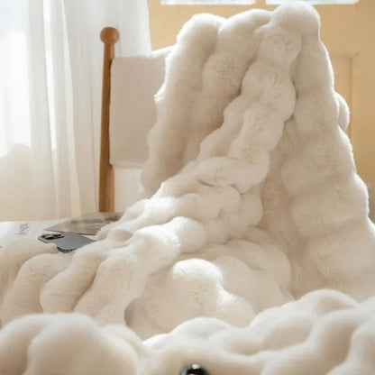 Plushcozy | faux fur winter blanket