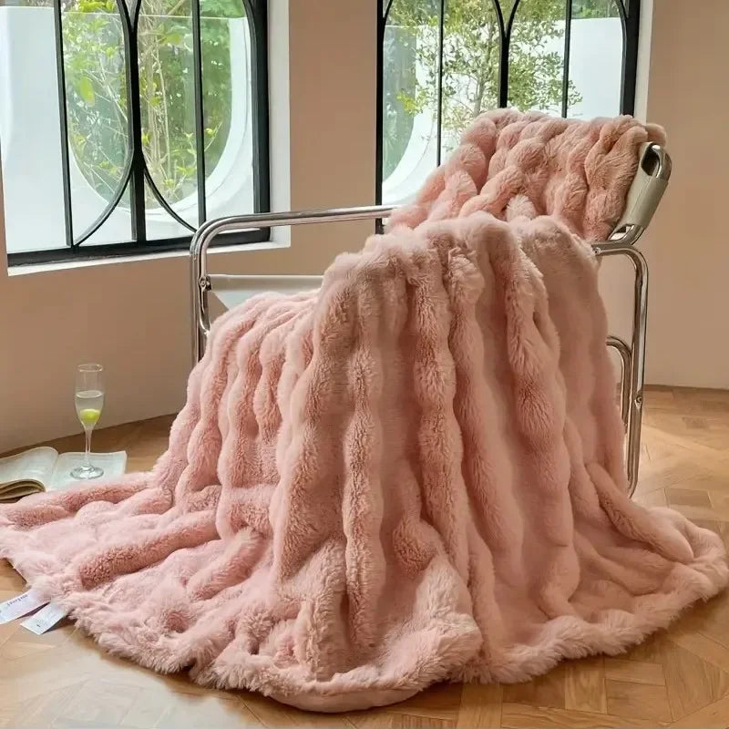 Plushcozy | faux fur winter blanket